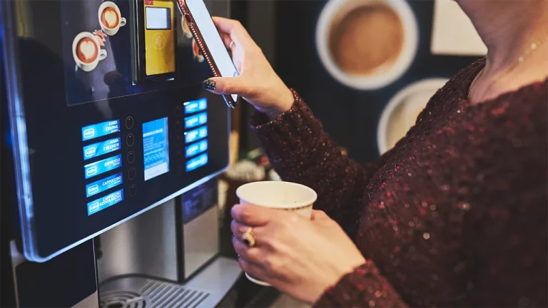 Como limpiar una maquina de vending cuando trabaja con leche en polvo soluble